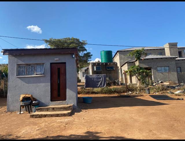 1 BEDROOM FREESTANDING FOR SALE IN MPHEGO